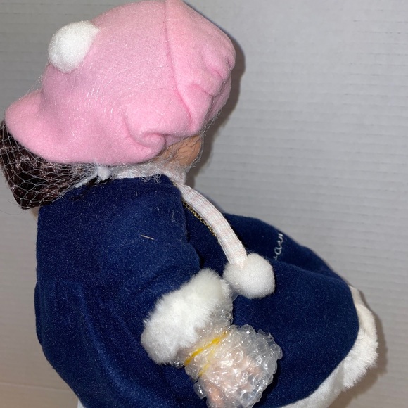 January porcelain Collection dolls  ltd box design .New  In Box , Beautiful Doll - Picture 7 of 7